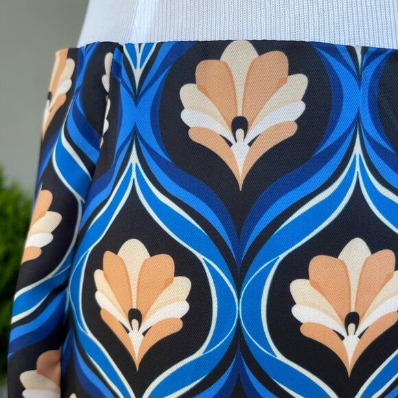 Mango 70's Printed Slightly  Flared Pants in Blue, US L - Picture 4 of 14